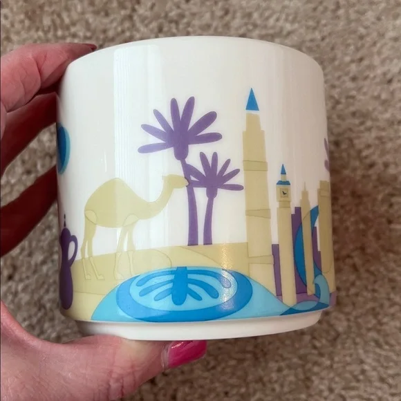 Starbucks Dubai Mug - Picture 4 of 7